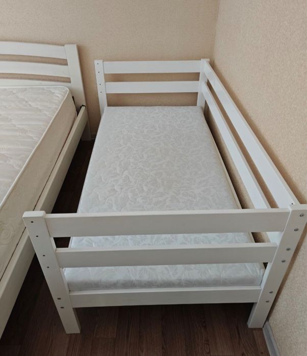 Продам детскую кроватку