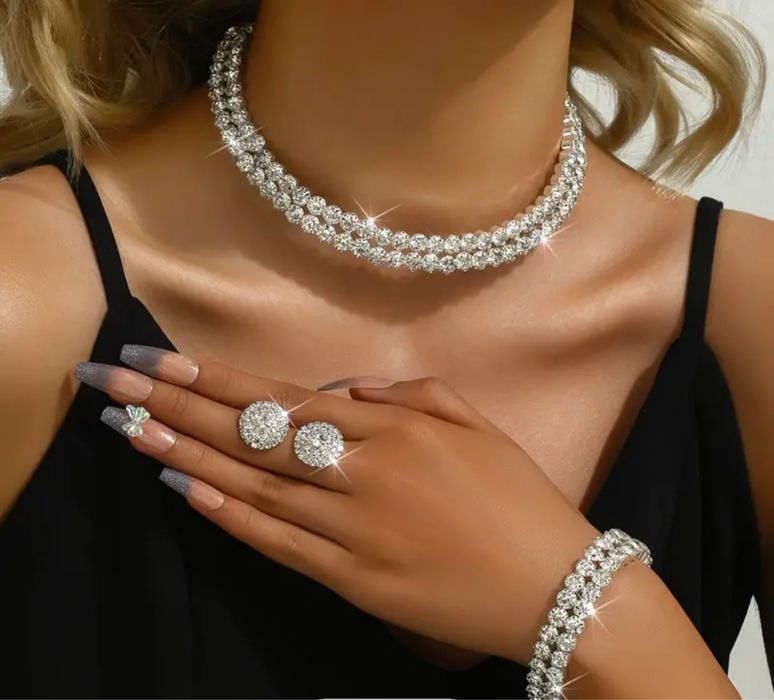 Бижута с циркони