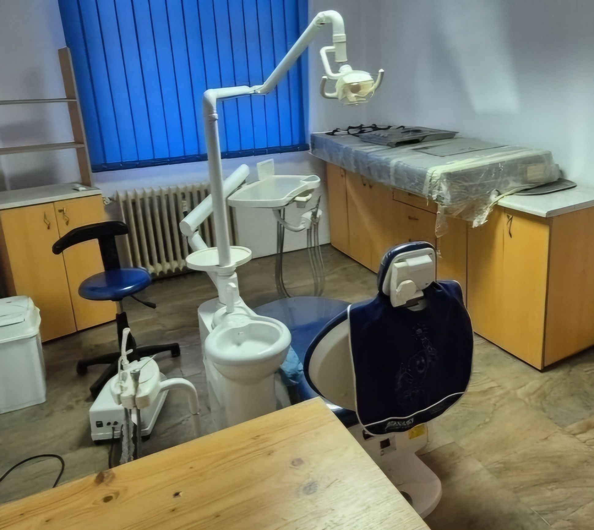 Unit dentar stomatologic