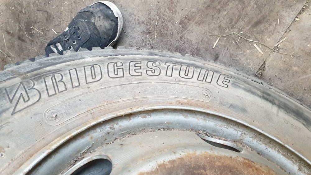 Джанта с гума 8 17.5 бруджстоун