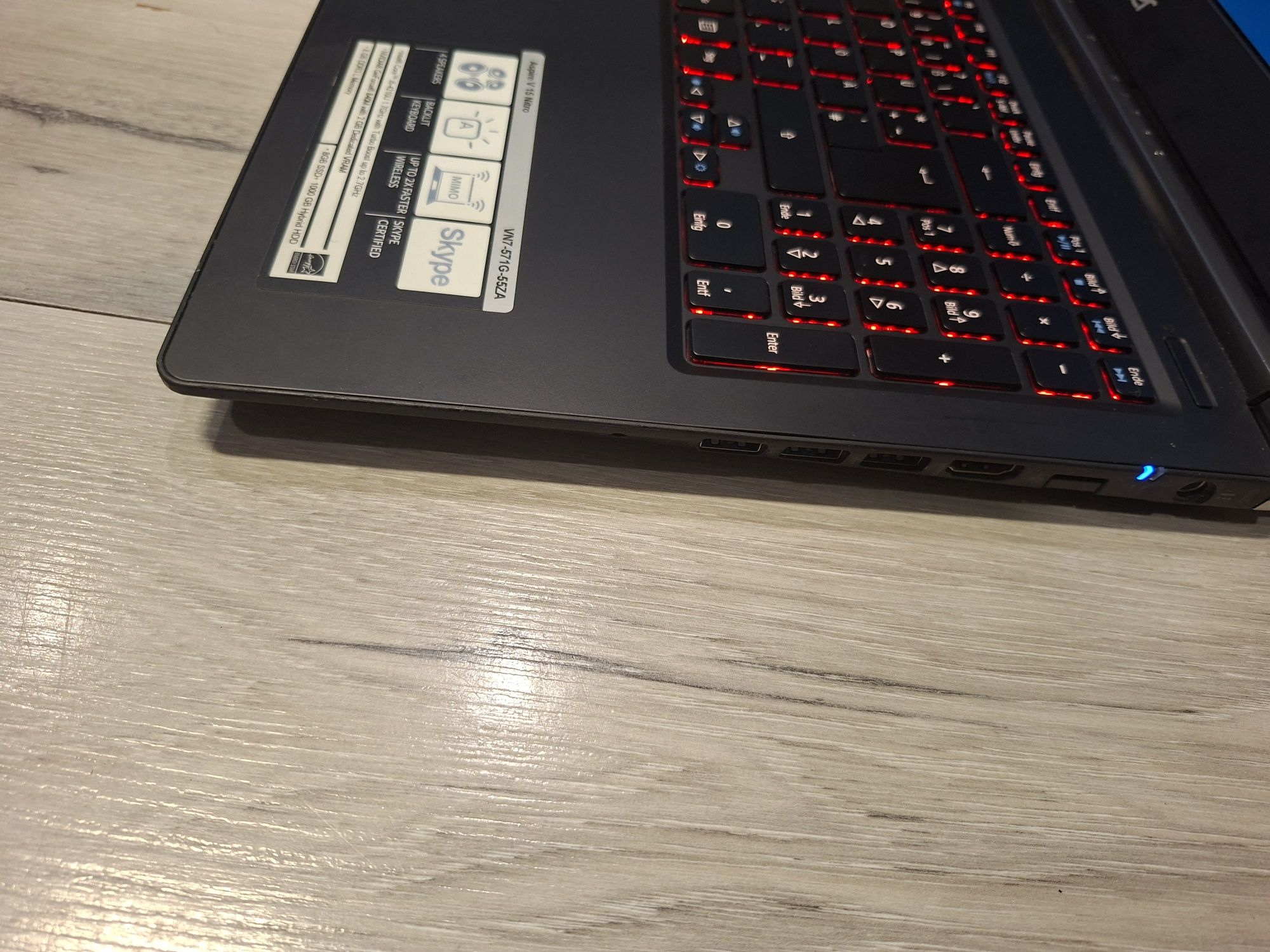 Acer Aspire V 15 Nitro-i5 4210u/8гб/256гб м.2+1TB/nvidia 840M