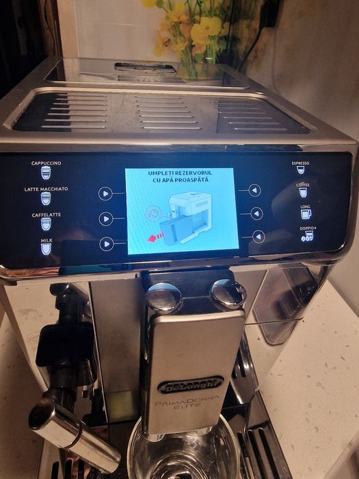 expressor super automat Delonghi PrimaDonna Elite ECAM 1450W, 2L, 1