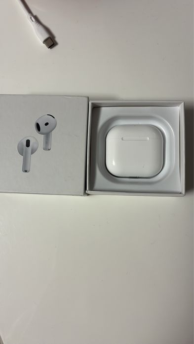 airpods 4 originale