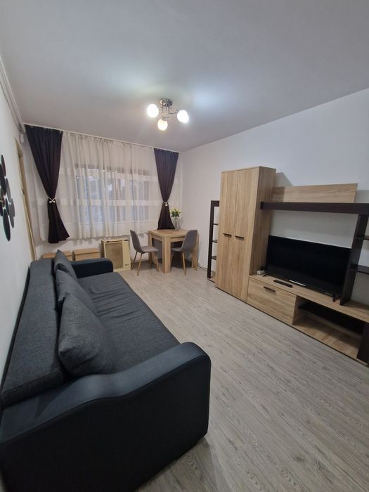 Garsonieră mobilata de închiriat