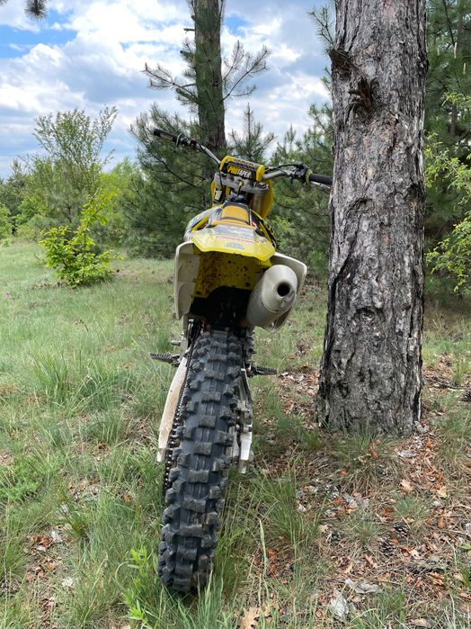 RMZ 250 2012 Година