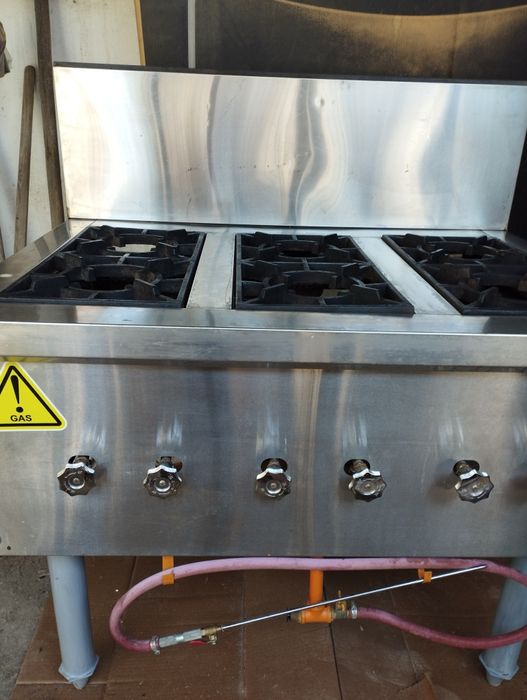 Плита газовая производственная. 6 комфорок