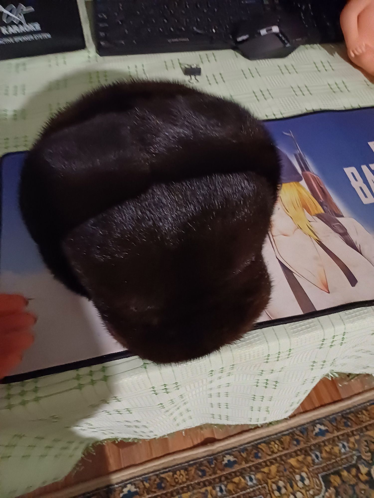 Продам новую норковую шапку