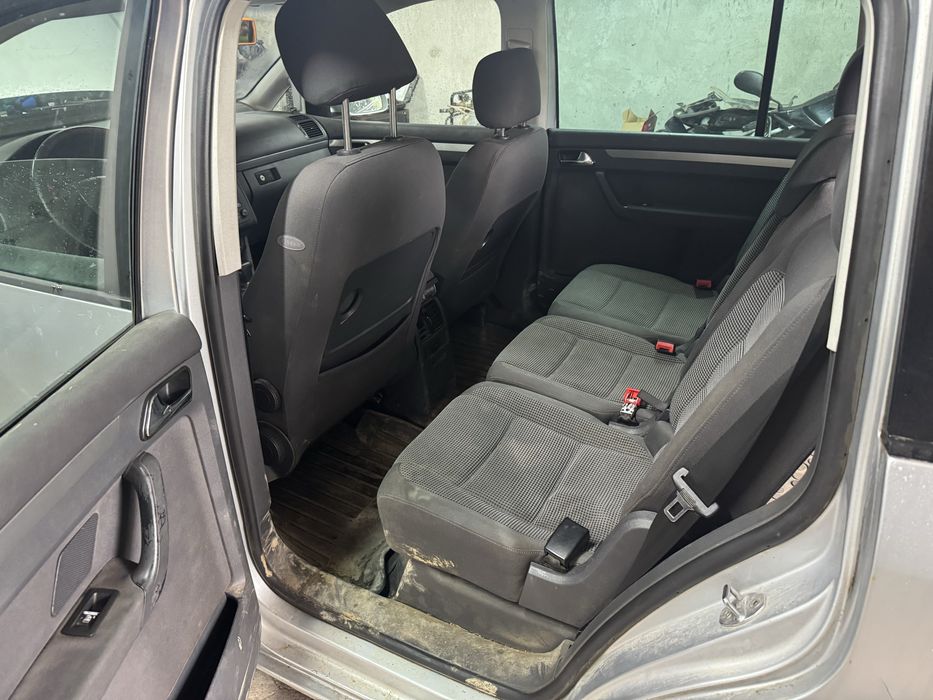 VW Touran 2.0 TDI 140 DSG НА ЧАСТИ