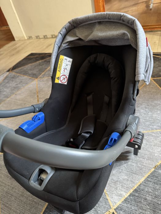 Продам автокресло 0-13кг