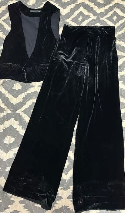 Велюровый костюм Zara размер xs