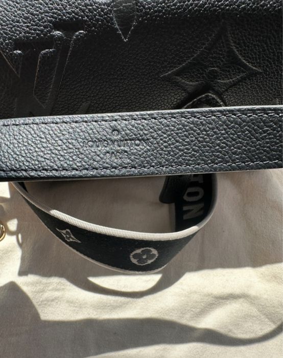 Geanta Louis Vuitton Diane noua!