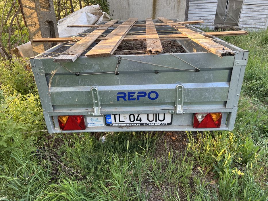 Remorca 2 axe  cu bena 2,6x 1,4m