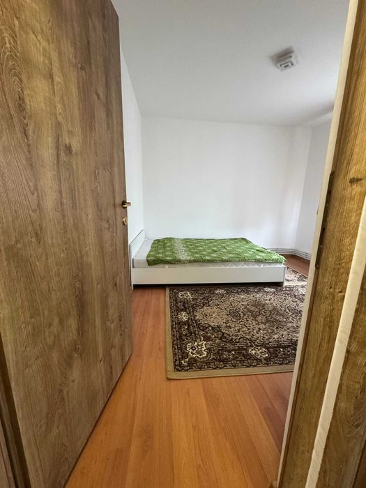Apartament 2 camere semidecomandat mobilat utilat