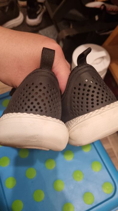 Adidasi CROCS marime 33-34