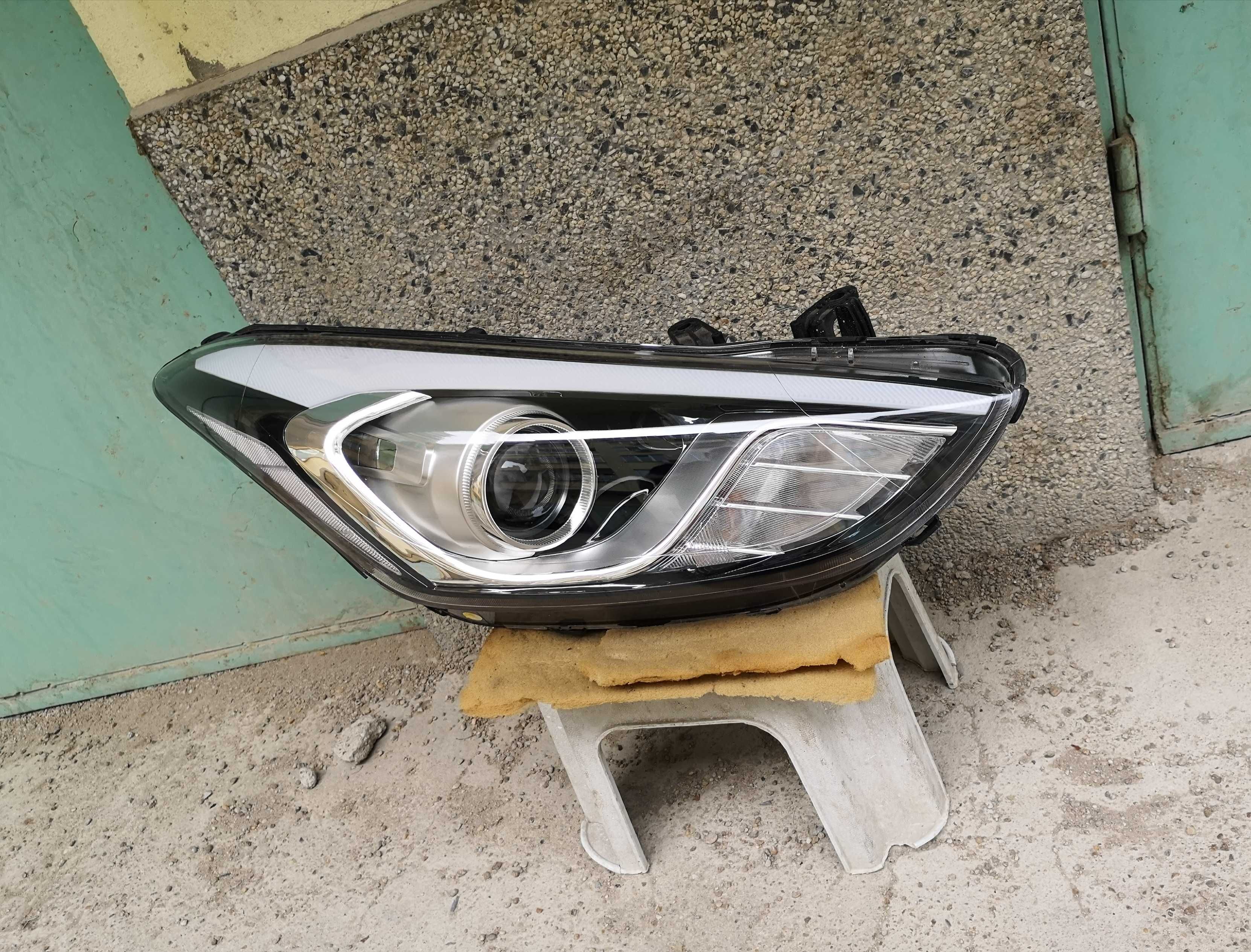 Оригинален фар Хюндай И30  Hyundai I30 Led Biksenon