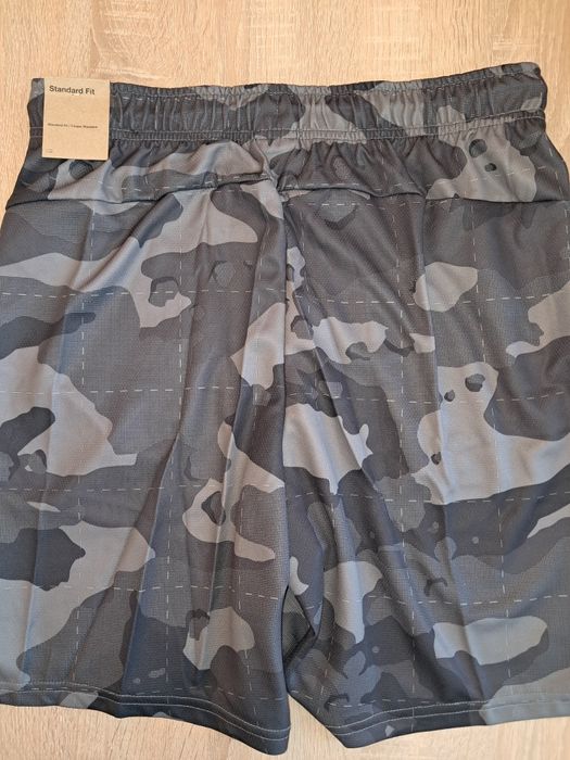 NIKE Нови, оригинални, с етикет