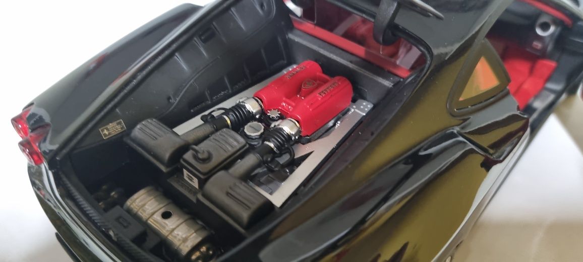 Macheta Ferrari F430 Hot wheels elite  - scara 1:18