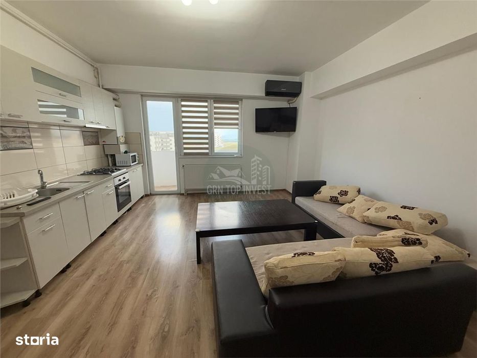 Apartament cu 3 camere si balcon zona Bd Mihai Viteazu