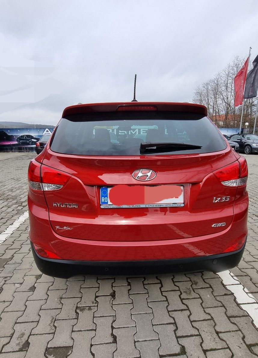 Hyundai IX35, 4×4 automat, 2l benzină + gaz