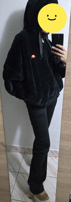 Geaca blana artificiala,Ellesse