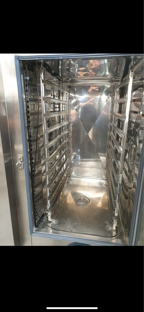 Готварски Конвеклтомат Rational SCC 101. Самоизмиване!Бг меню!