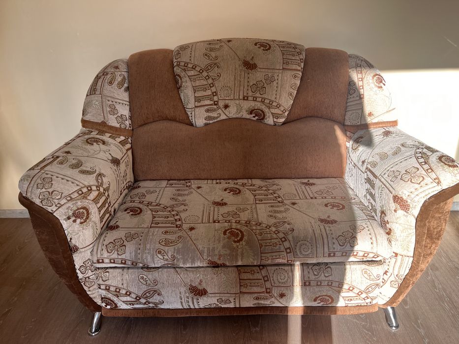 Мягкая мебель, раздвижная (средней длины)