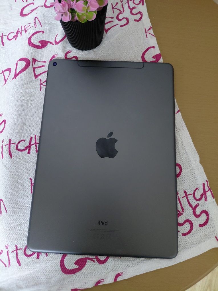 Apple iPad 3rd Gen използван used таблет tablet iOS