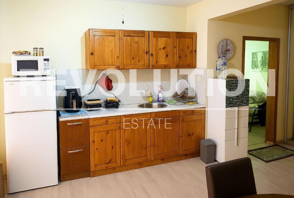 Двустаен апартамент в м-т Ален Мак!