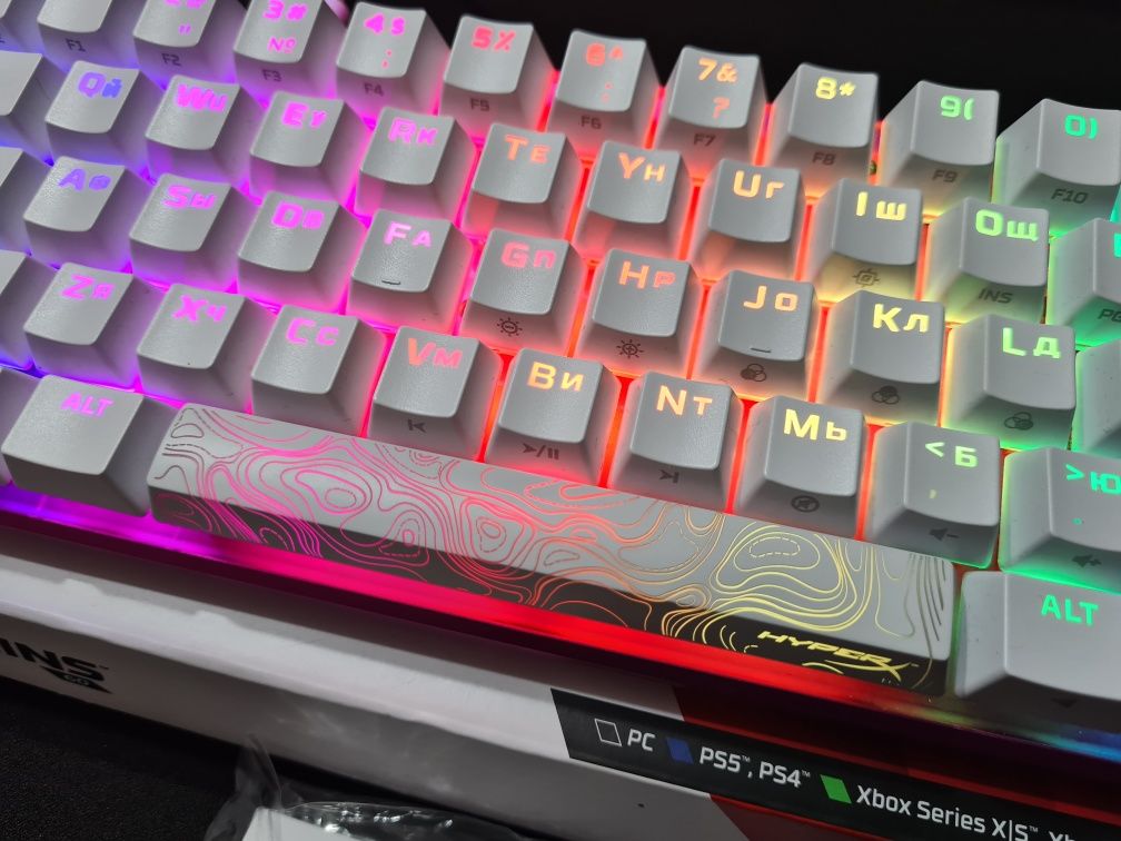 hyperx alloy 60  игровая клавиатура