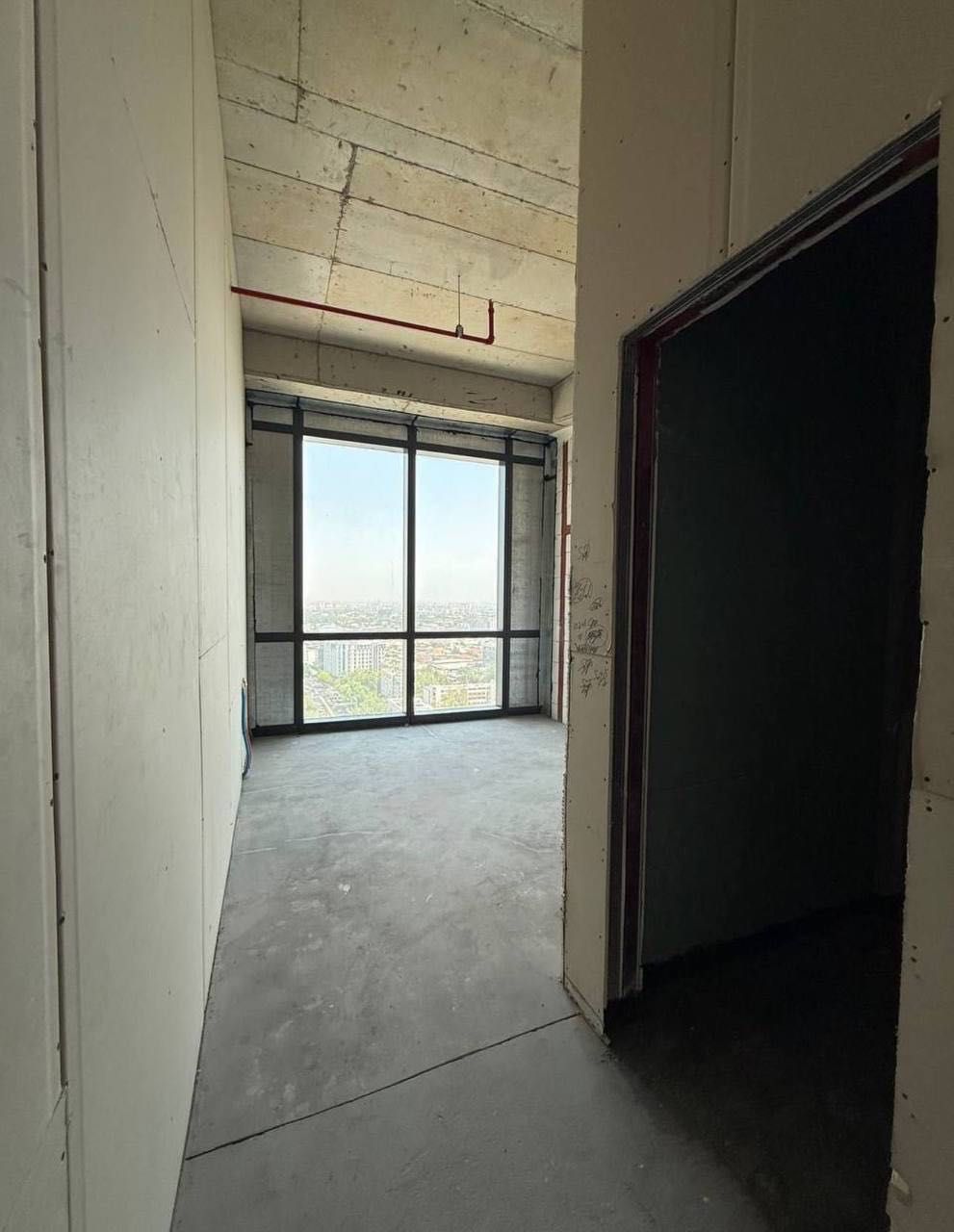 Piramit Tower Продается 2 комнатная коробка Текстильный мост Яккасарай