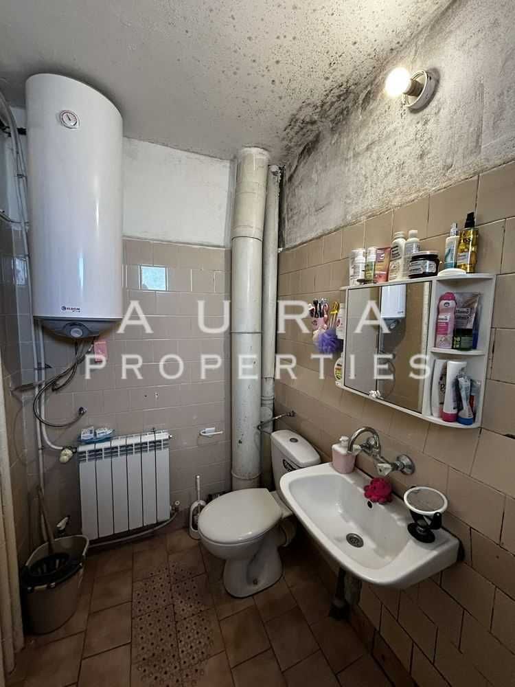 Продава се Тристаен апартамент в Разград, Освобождение - 98 кв.м за 989 €/кв.м - Снимка #10