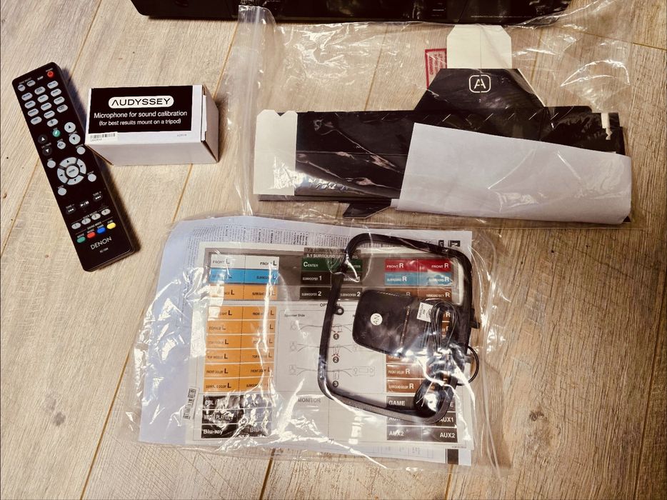 Receiver Denon AVR X1600H