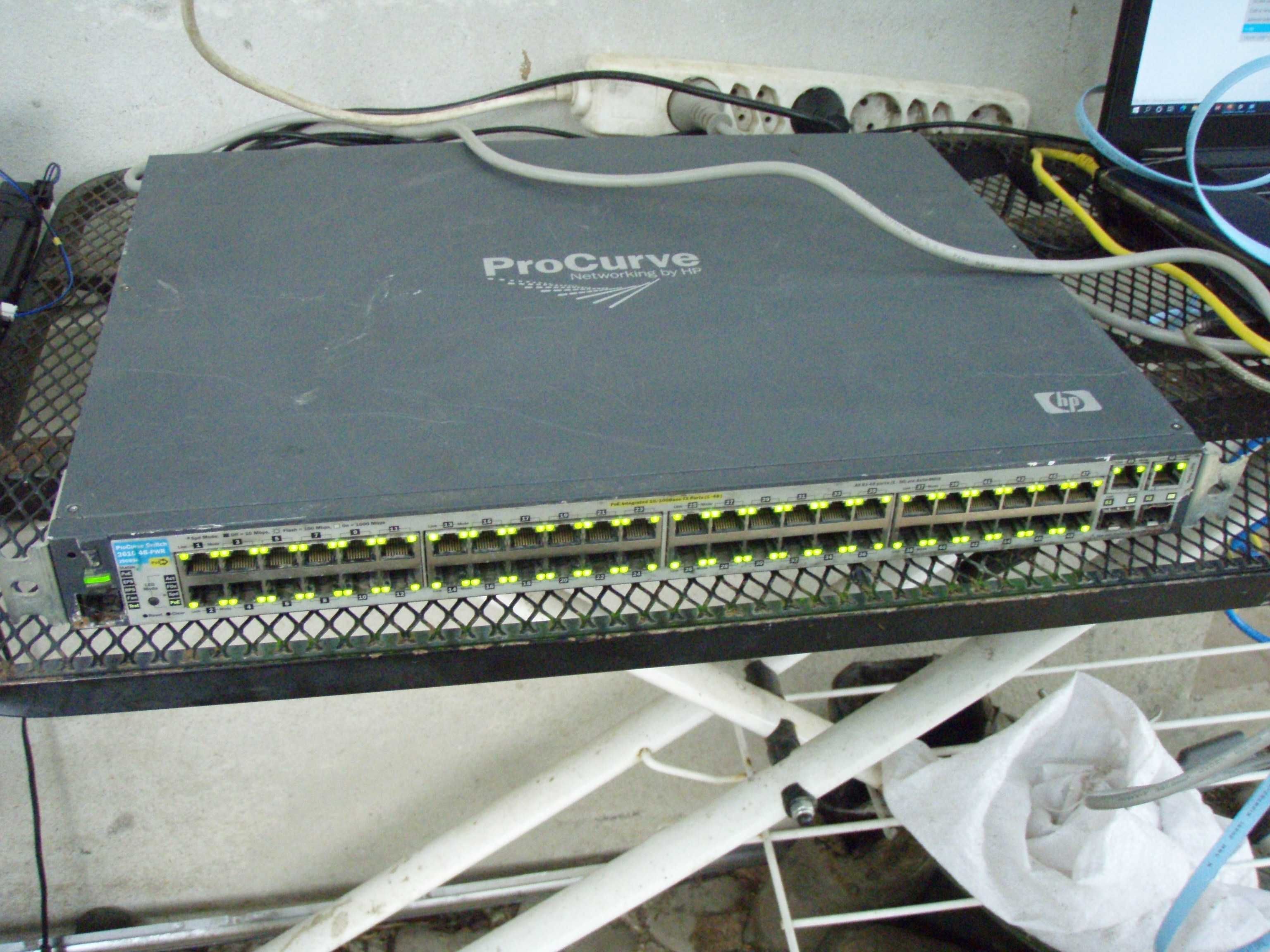 Switch POE 48 porturi HP ProCurve 2610-48-PWR J9089A