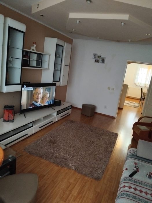 Vand apartament 4 camere !