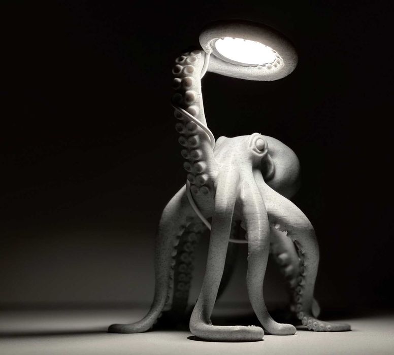 Lampa Octopus 3D Print – design spectaculos, realizata manual