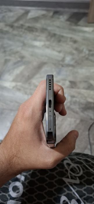 Продается смартфон Honor X9D