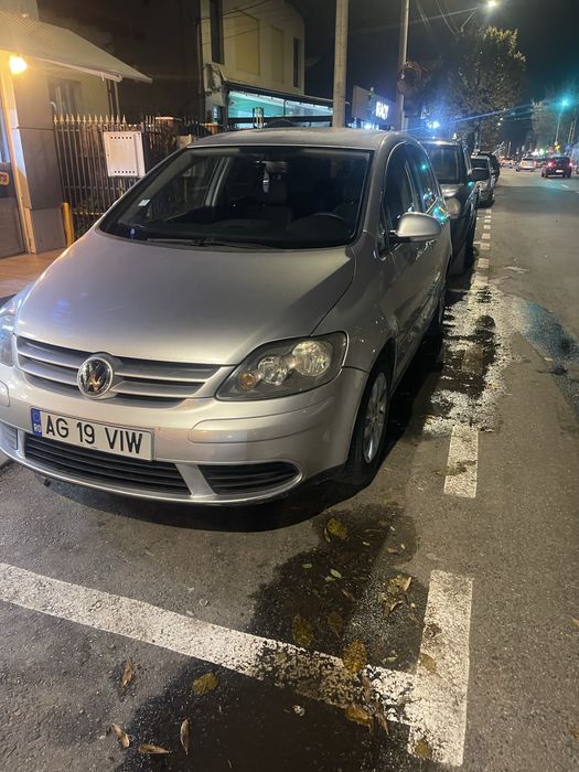 Volkswagen golf 5 plus
