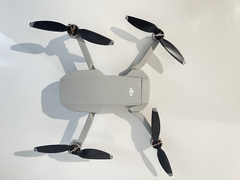 Drona Dji Mavic Mini pentru piese