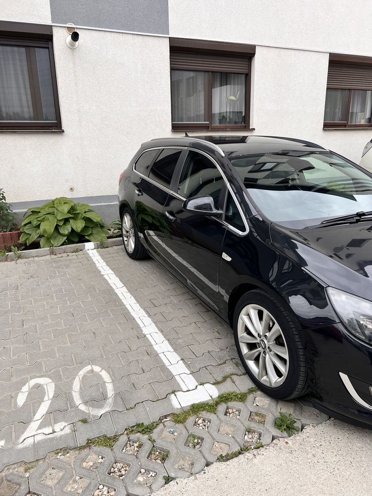 Opel Astra J Sports Tourer