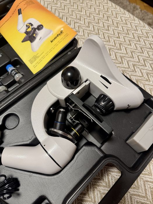 Микроскоп Levenhuk Rainbow 50L PLUS