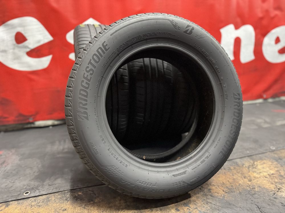 205 60 16, Летни гуми, Bridgestone TuranzaT005, 4 броя