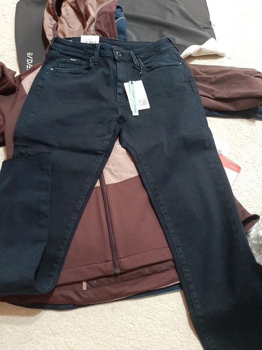 Pantaloni damă Daehlie + blugi skinny damă