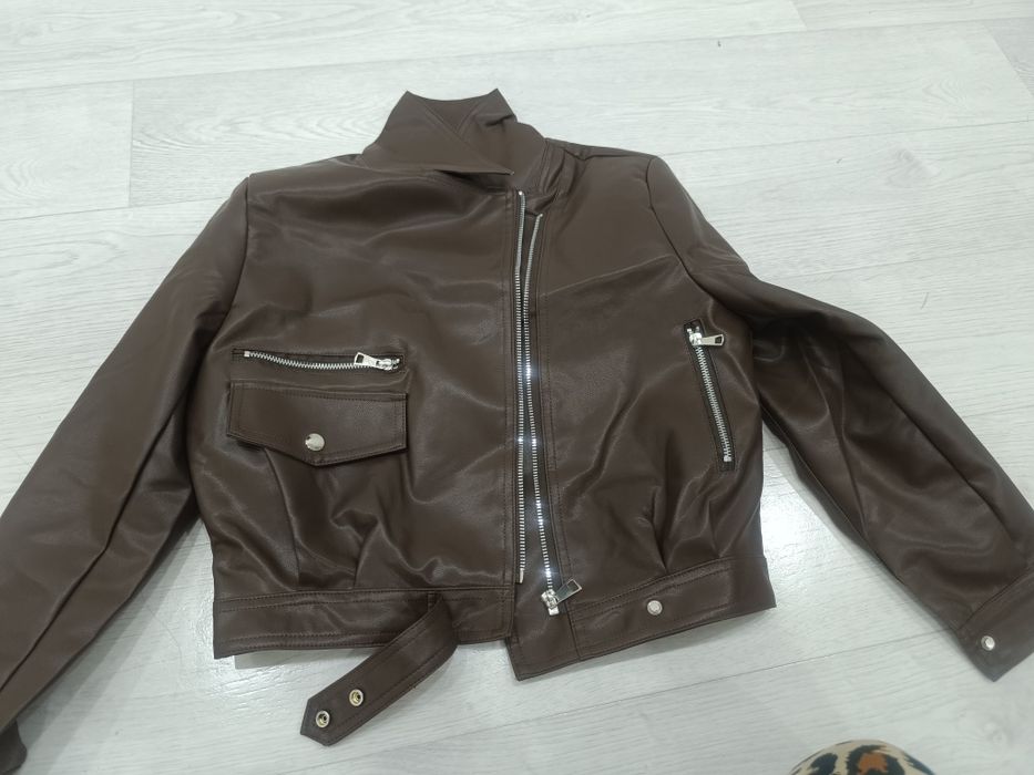 Кожанка новая с этикеткой  42-44р