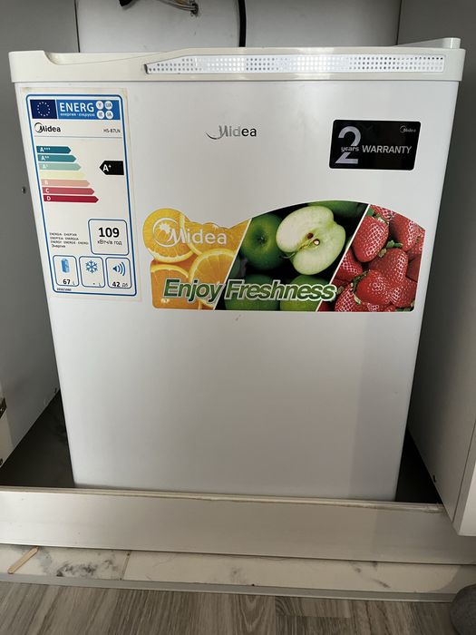 Продам холодильник