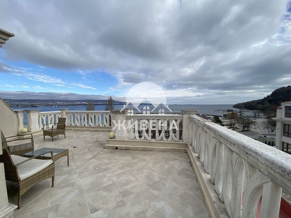 Продава се Двустаен апартамент в Варна, Аспарухово - 196 кв.м за 842 €/кв.м - Снимка #1