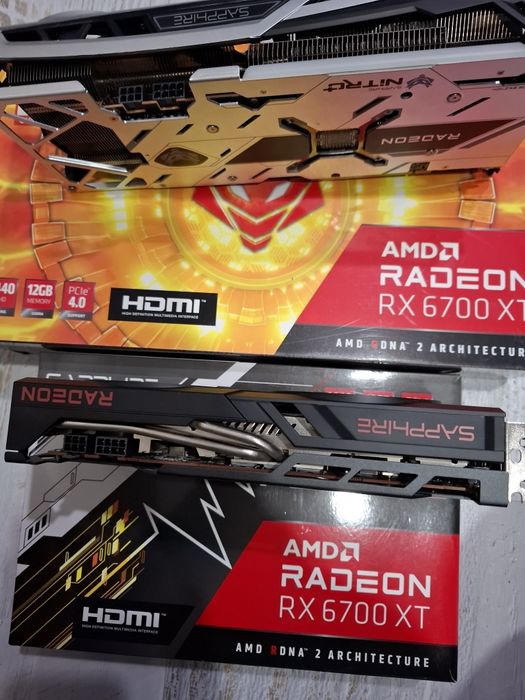 Продавам видео карта AMD Radeon RX 6700XT с капацитет от 12GB GDDR6