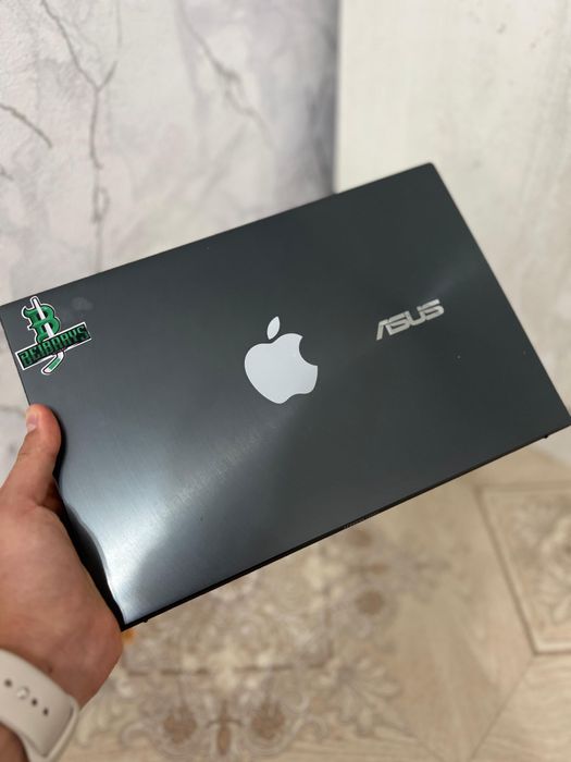 Ноутбук Asus Zenbook 13 НОВАЯ ! Мошный и стильный ноутбук