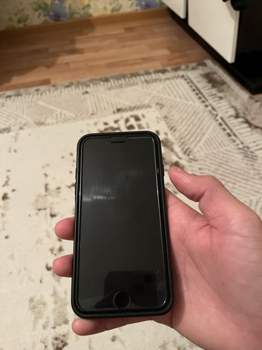 Айфон se 2020 сроччноо