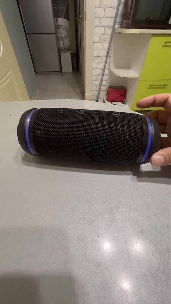 продам bluetooth колонку fiero