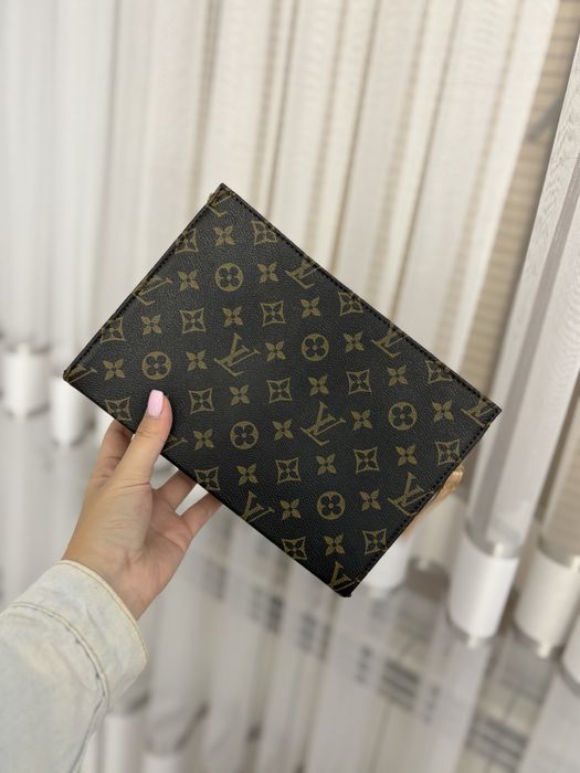 Клъч louis vuitton-естествен